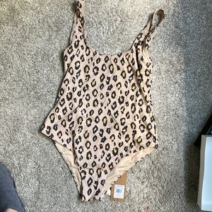 Billabong bathing suit